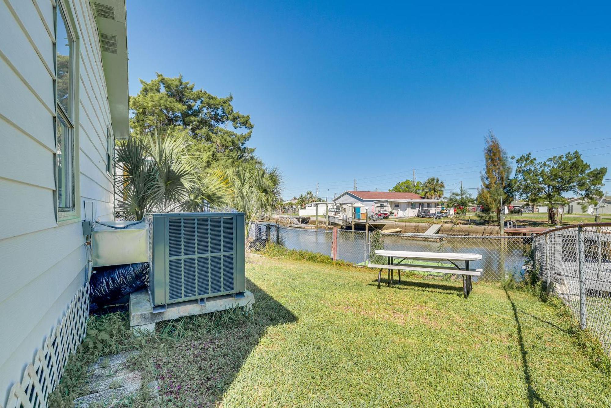 Hudson Home With Dock On Canal About 1 Mi To Beach! Exterior photo